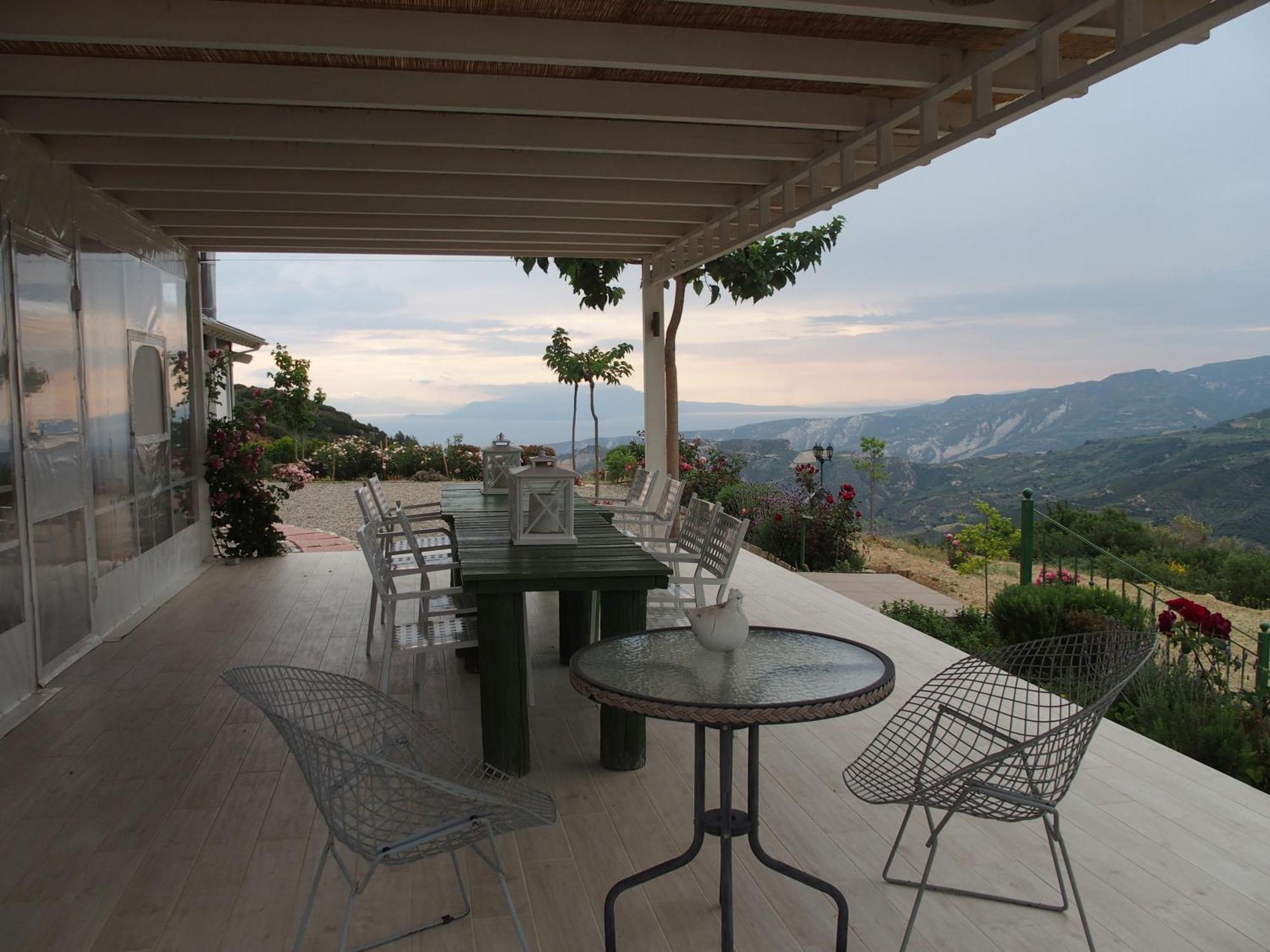 Hotel Ktima Noosfera Wellness & Retreat Center Karya Exterior foto